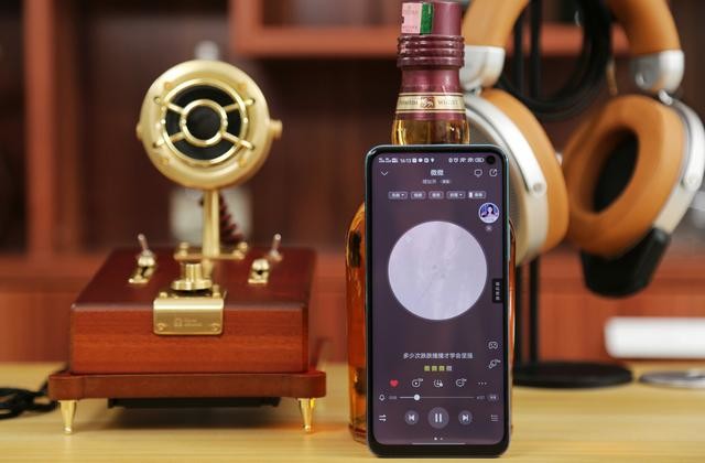 高低音随心调 高解析的桌面HiFi音响:巫喀秋莎上手简谈