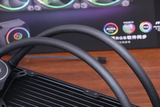 炫酷还是杀马特?分享最近装的一台RGB主机