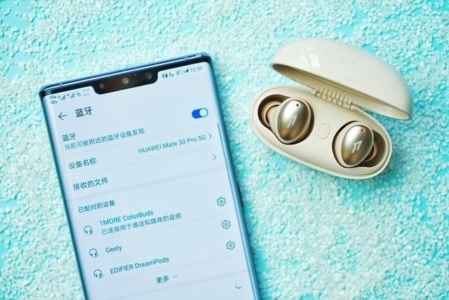 1 MORE新时尚豆评测:好看外表现下,均衡音质+通话降噪+长续航