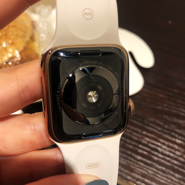 大红大金的apple watch 4代使用体验