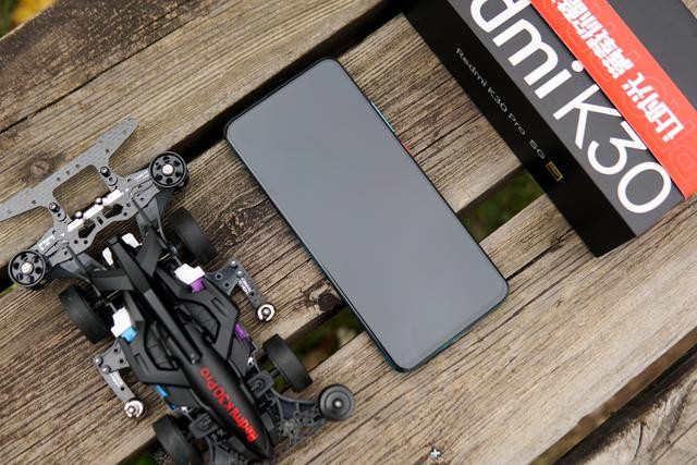 钱准备好了吗?骁龙865都只要2999元了,Redmi K30 Pro香吗?