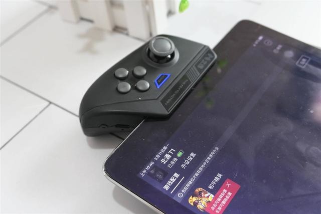 北通T1手柄好用吗?实际体验分享:喜爱平板玩游戏的玩家有福了