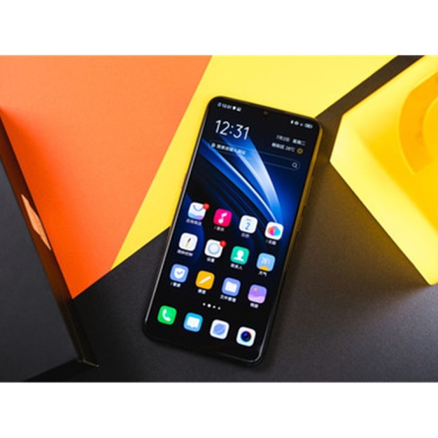 搭配骁龙845处理器的iqoo neo