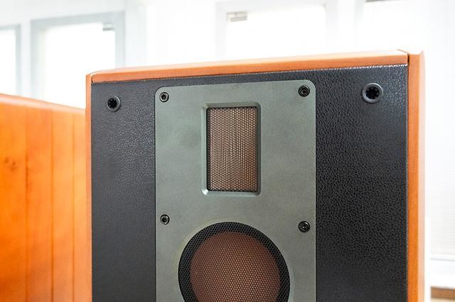 8英寸的低频怒吼!HiVi惠威M不错客厅音箱测评体验