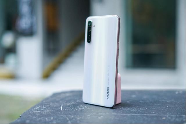 可能是oppo k系列最保值手機:半年降價100元-中關村在線頭條