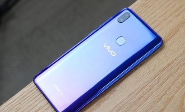 首页 手机 vivo z3人脸识别 流畅吃鸡