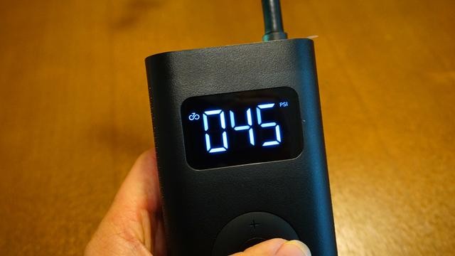 雷军又出一个新品,老司机必备,欢迎开车的来围观,售价199元