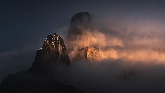 托馬斯擅長風光,旅行,生活方式類攝影,主要關注以雪山,極地為代表的