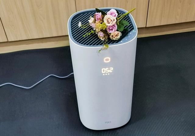 小身材大能力 华为HiLink生态新品 720全效空气净化器C400发布