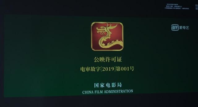 4K+HDR,万元以下最值得买的投影机:明基TK800M