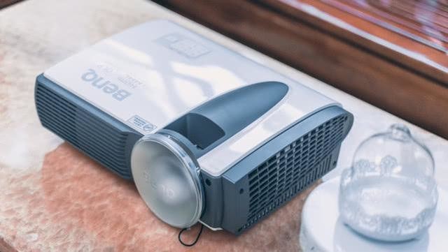 提升效率,降低长期成本的投影机:明基LX700激光商务投影机