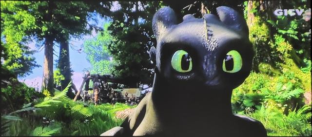 智慧家庭影院的越级,坚果J9 投影仪深度体验