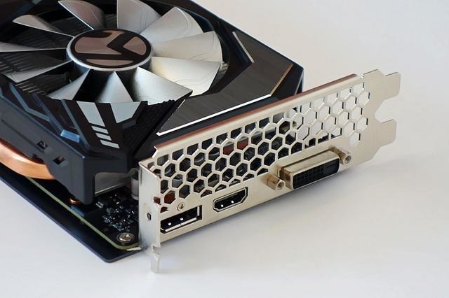 抓紧上车不忽悠:铭瑄GTX1660终结者 6G体验,这次升级朕很满意