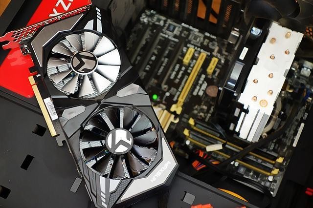 抓紧上车不忽悠:铭瑄GTX1660终结者 6G体验,这次升级朕很满意