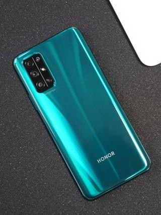 售价2399起,麒麟820处理器的荣耀30s值不值