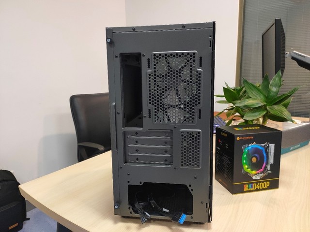 小机身大肚量--曜越(tt) 启航者a3小机箱体验