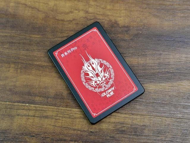联芸主控+长江存储颗粒,纯国产固态硬盘光威弈系列Pro 512GB体验