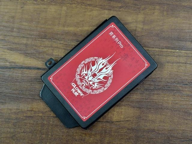 联芸主控+长江存储颗粒,纯国产固态硬盘光威弈系列Pro 512GB体验