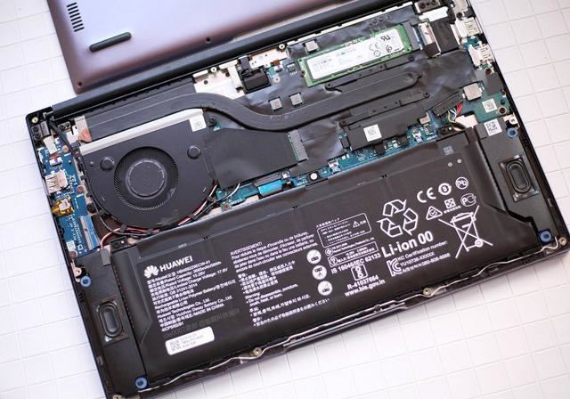 带你看看荣耀magicbook 14里面