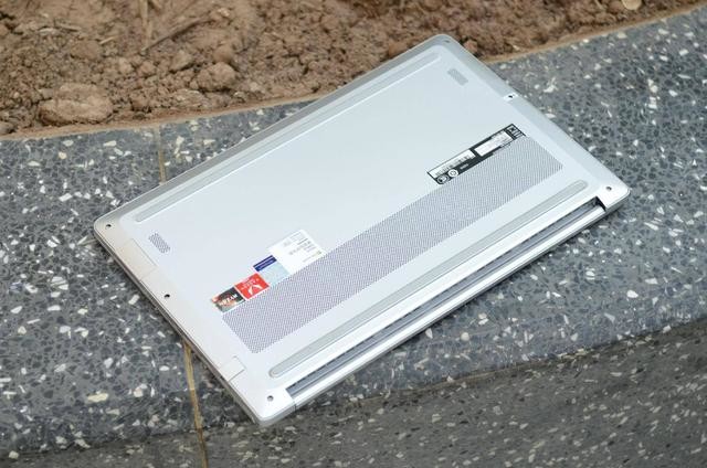 轻巧有实力机械革命s1air笔记本电脑测评