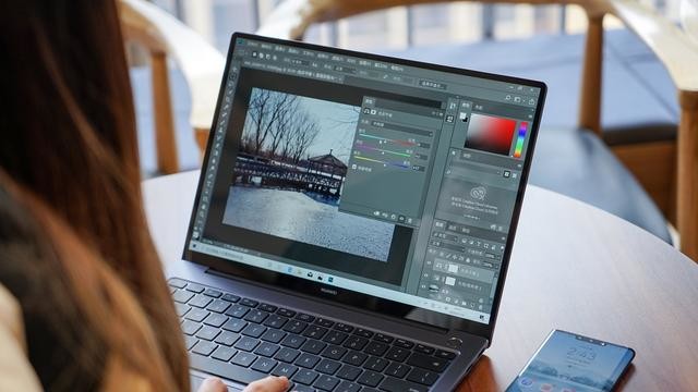 华为MateBook 14 2020款全面测评:满血性能,更强移动办公体验