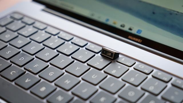 华为MateBook 14 2020款全面测评:满血性能,更强移动办公体验