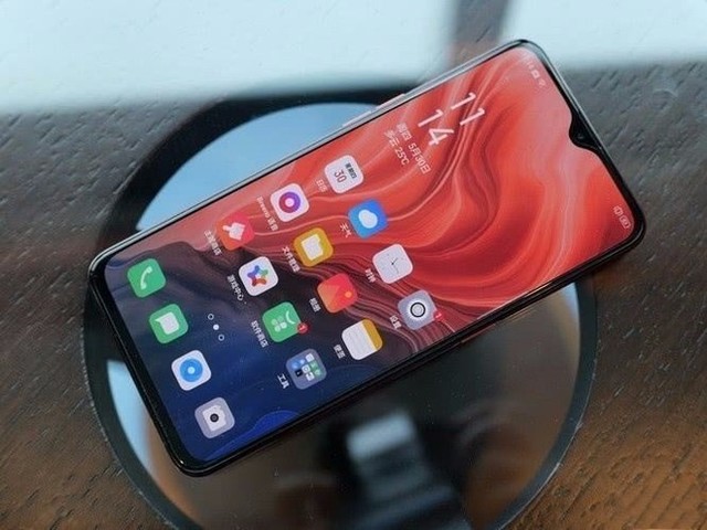 我来说说为什么我买了一台联发科p90处理权的renoz!