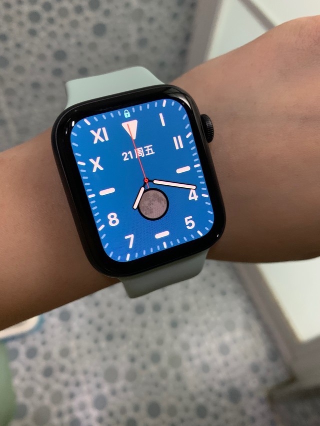 首页 智能手表 apple watch5淡青绿44毫米gps蜂.