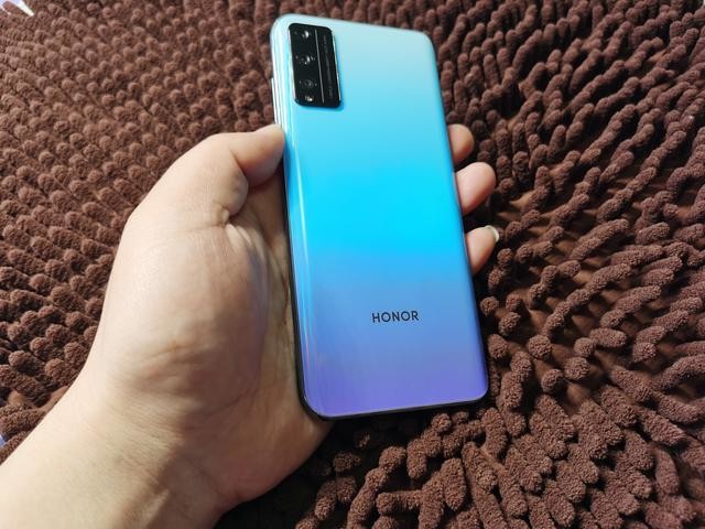 荣耀play4tpro最具性价比的4g手机