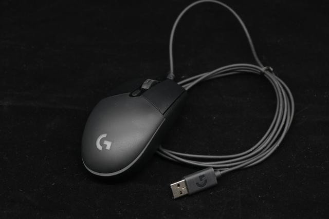 百元光污染游戏鼠标——罗技G102(二代)鼠标评测