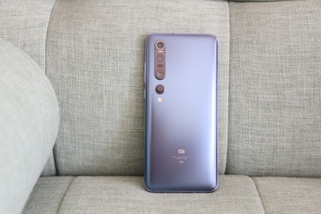 小米10pro质感出色,不负旗舰称号,还有一个杀器-中关村在线头条