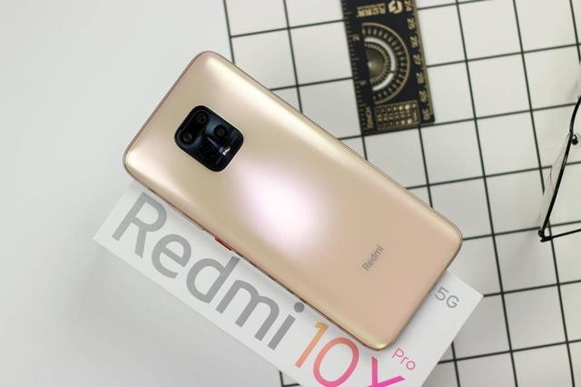 5g市场黑马redmi 10x,安兔兔跑分超41万