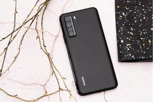 华为nova7se图赏:年轻人最值得入手的5g手机
