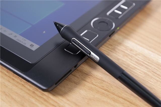 Wacom MobileStudio Pro 13评测:随时随地记录你的创意