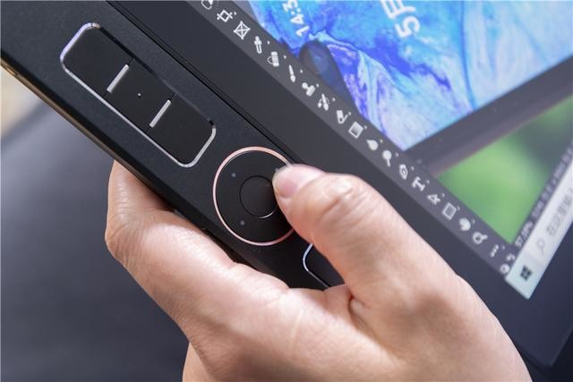 Wacom MobileStudio Pro 13评测:随时随地记录你的创意