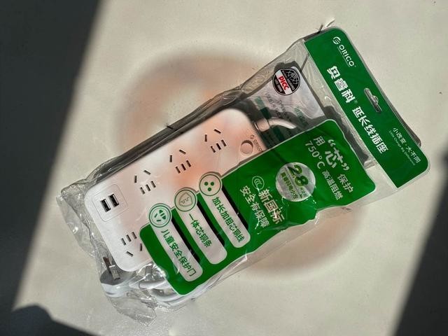 安全可靠的插排什么样?拆开看一看
