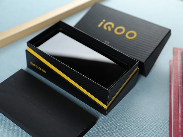 iQOO Z1深度测评:5G先锋,领先的不止是性能