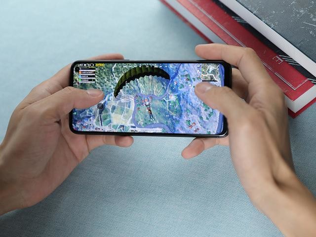 iQOO Z1深度测评:5G先锋,领先的不止是性能