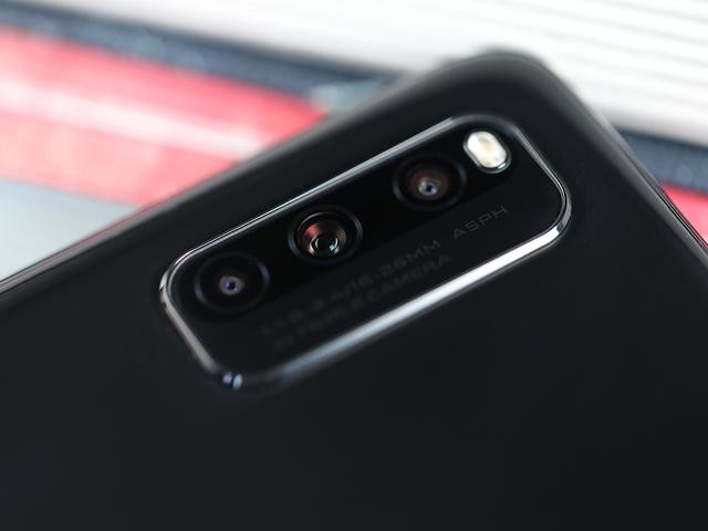 iQOO Z1深度测评:5G先锋,领先的不止是性能