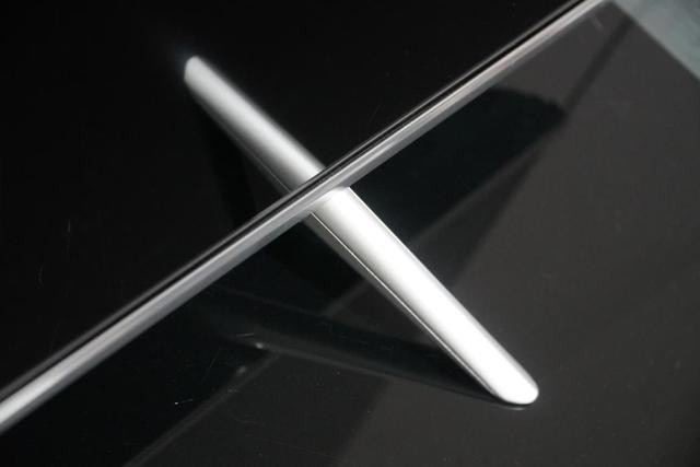 才貌双全,突破边界,海信55E4F电视开箱测评