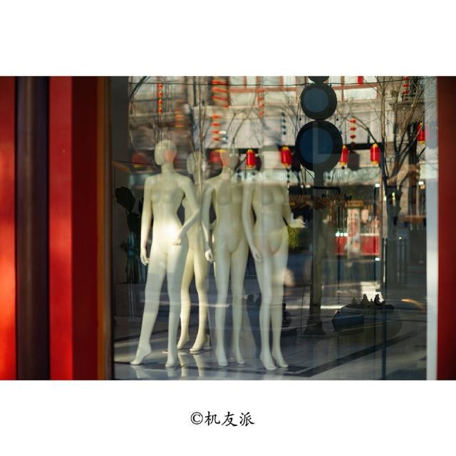 不到3K的徕卡镜头,国产七工匠75mm F1.25,享受极致虚化