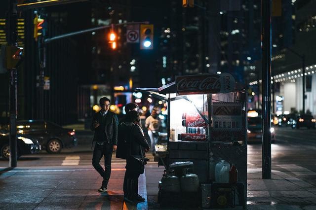 不到3K的徕卡镜头,国产七工匠75mm F1.25,享受极致虚化