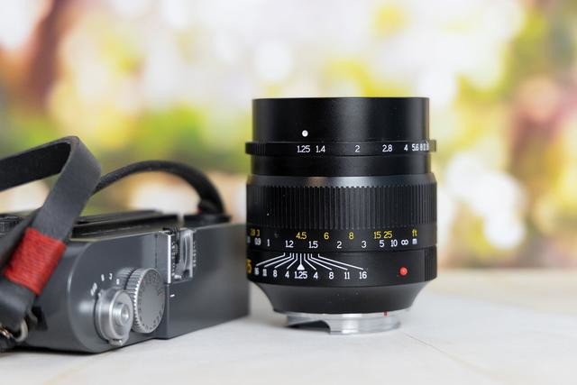 不到3K的徕卡镜头,国产七工匠75mm F1.25,享受极致虚化