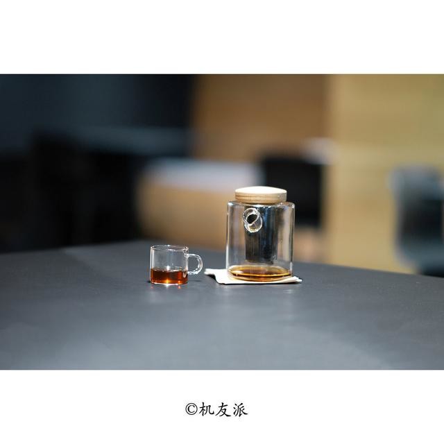 不到3K的徕卡镜头,国产七工匠75mm F1.25,享受极致虚化