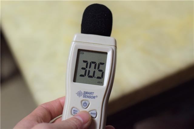 2000买个水冷,坑不坑一起来看看,恩杰海妖Z73一体式水冷体验