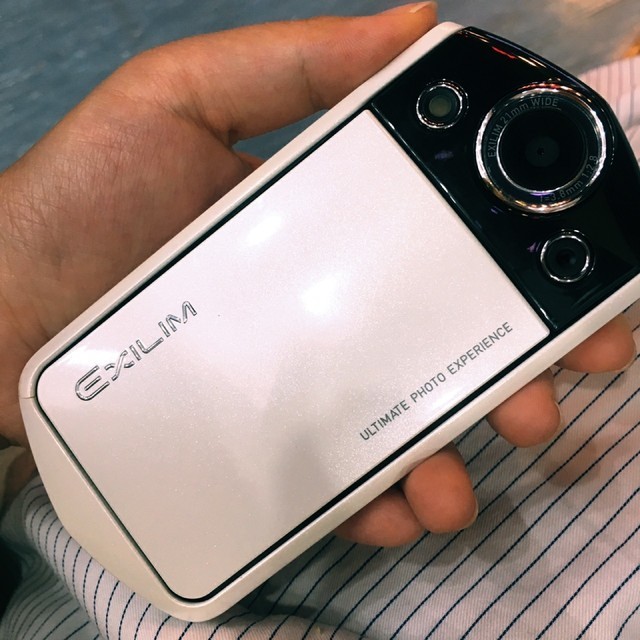 来说一说经典—卡西欧自拍神器TR300-中关村在线头条