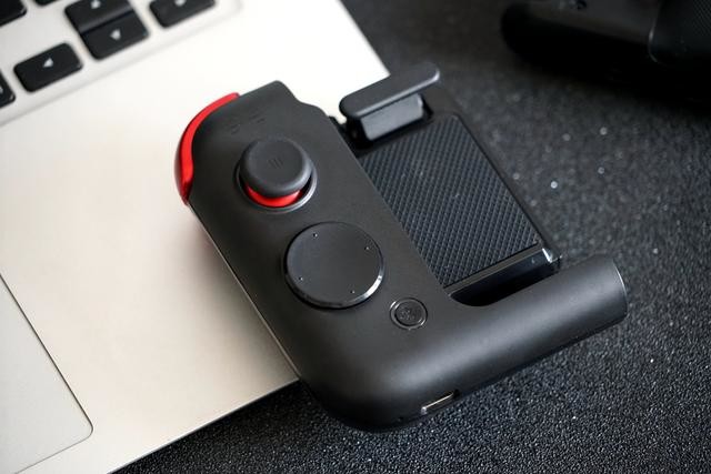 北通G2组合型手柄:你没体验过的全新版本,四指操作算啥?