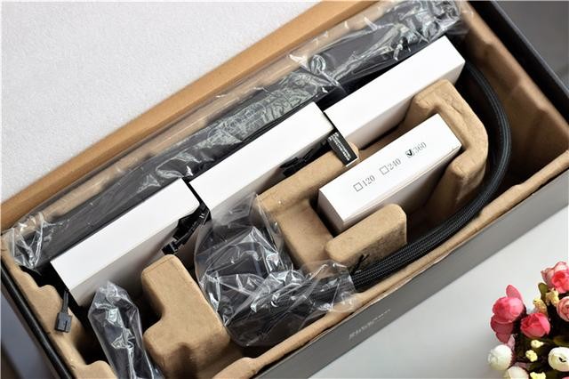 手把手教你装CPU水冷,超频三凌镜360水冷分享
