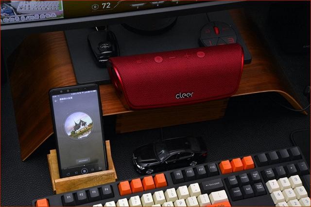 双低音炮、NFC、支持串联、续航15h,这款户外音箱郊游聚会都合适