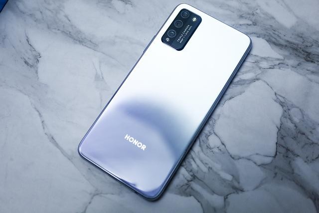 荣耀30青春版评测:不仅有颜值还超能打的5g轻旗舰